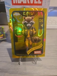 2025 Topps Chrome Marvel Rocket Raccoon #120 Yellow Lava Refractor - Imagen 1 de 5