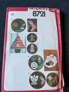 Vntg Simplicity Pattern 8721 Christmas Ornaments Stockings Card Holder++ Uncut - Bild 1 von 4