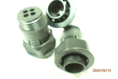 T1110-P04 Foto 1 de 2