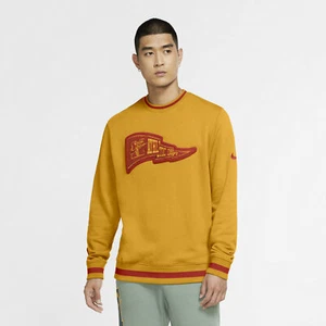 Nike Class of 72 Club Fleece Crew - SMALL - DC2738-739 Gold Banner Red NSW 1972 - Foto 1 di 2