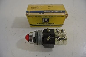 Square D Class 9001 Type KT-1 Pilot Light, Push To Test - Picture 1 of 7
