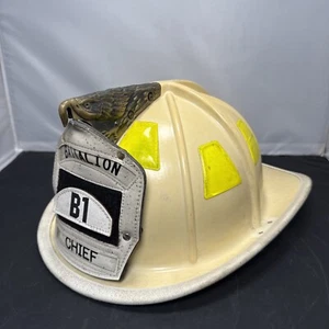 Cairns 1044 Fire Helmet White Battalion Chief Helmet Used - Picture 1 of 10
