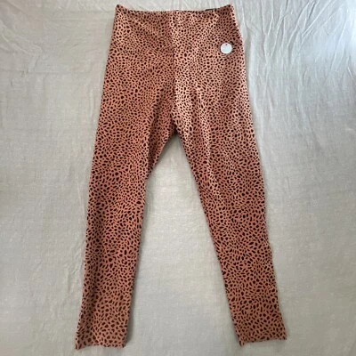Women's Victoria Secret PINK Yoga, Leopard Patterned Leggings, Size Medium NWT - Image 1 of 4