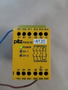 Relé de seguridad Pilz 774318 PNOZ X3 230VAC 24VAC/DC 3n/o 1n/c 1so - Imagen 1 de 12