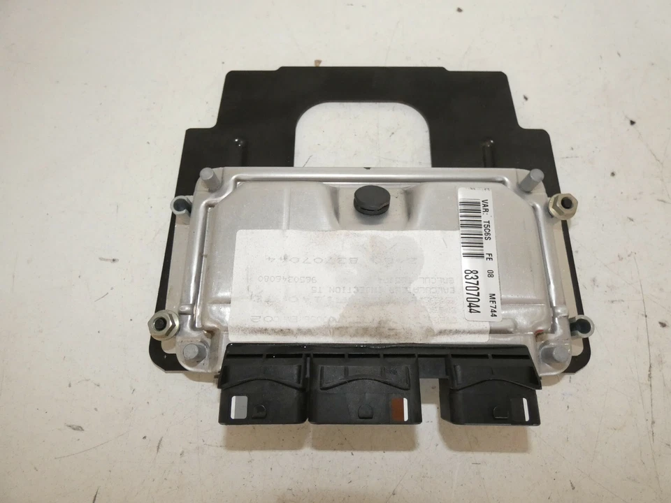 Peugeot 307 SW BJ 2004  Motorsteuergerät 1,6l 80 KW 9643840680 - Immagine 1 di 1