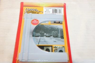 HO Scale Chooch, Concrete Double Tunnel Portal #8330 BNOS - Image 1 of 3