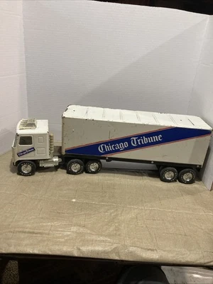 Vintage 1970s Nylint GMC Astro The Rig 18 Wheeler Toy Semi Chicago Tribune Htf - Image 1 of 4