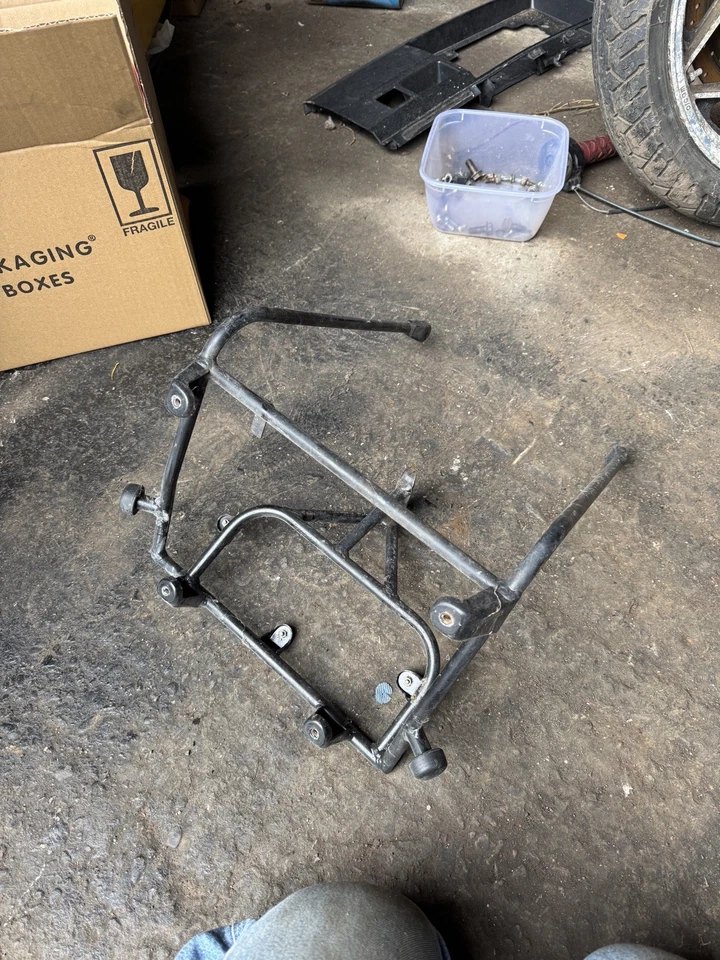 Ducati Paso 750 906 907 Headlamp Headlight subframe fairing bracket Breaking  - Image 1 of 1
