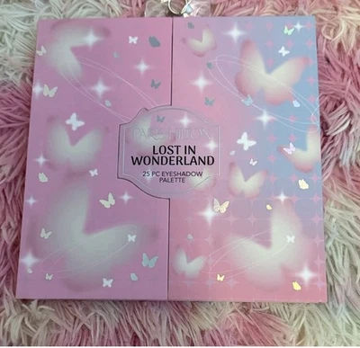 Палитра теней для век Paris Hilton Lost In Wonderland новая в коробке 25 оттенков - Изображение 1 из 4