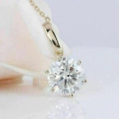 Colgante Moissanita Corte Redondo 3Ct Chapado en Oro Amarillo 14K Cadena Libre Foto 1 de 3