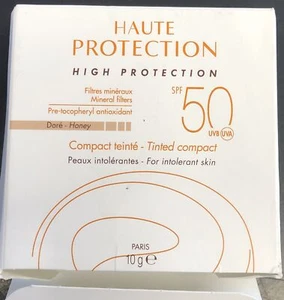 Haute Protection SPF50 Tinted Compact - Picture 1 of 1