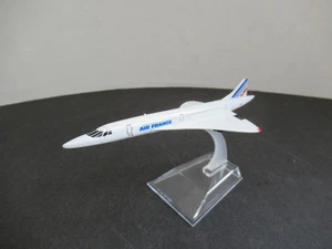 Verkehrsflugzeuge zivile Luftfahrt 1:400 Concorde Air France - Bild 1 von 4