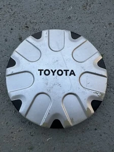 One 86-89 Toyota Celica Silver 13” Steel Wheel Hubcap Center Cap OEM - Picture 1 of 8