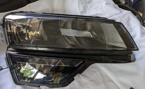 Skoda Karoq LED Scheinwerfer Vorne Rechts Frontscheinwerfer 57B941016A Original - Bild 1 von 7