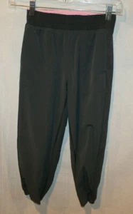 IVIVVA BY LULULEMON GIRL'S CAPRI PANTS  SIZE 10 GRAY - Picture 1 of 8