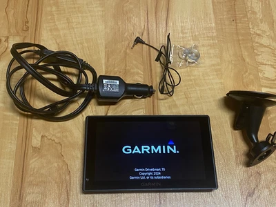 Garmin Drivesmart 70 LMT-D * 7" GPS Navigation * 2026 Karten + lebenslang Update - Bild 1 von 4