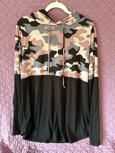 Damen Sew In Love rosa und schwarz Camouflage Pullover Hoodie Gr. L - Bild 1 von 8