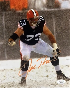 Cleveland Browns Joe Thomas Signed Autographed 8x10 Photo JSA COA - Picture 1 of 2