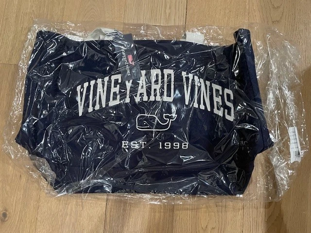 NWT -VINEYARD VINES Whale Large Canvas Beach  Nautical Blue Shoulder Tote Bag - Image 1 of 1