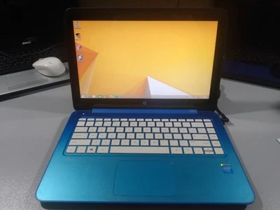 Hp stream laptop with over 3000 games (1) - Image 1 of 4