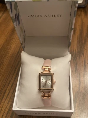 Nuevo en caja Reloj Laura Ashley Petite Bridal Bit Mujer Oro Rosa Banda Rosa LA31101PK-N Foto 1 de 4