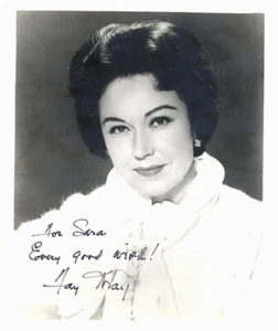 Vintage 8" X 10" SIGNED Photograph of FAY WRAY - Picture 1 of 1