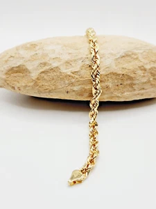 10K Yellow Gold *Hollow Rope Bracelet 8.25" longx 5.79 mm x 5.75mm Lobster Clasp - Picture 1 of 7