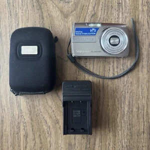 Olympus Stylus 1000 10.0MP Digital Camera Silver w/ Case Charger New Battery! - Picture 1 of 11