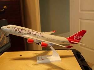 Skymarks Virgin Atlantic B747-400 1/200 Model (SKR672) w/gears - Picture 1 of 4