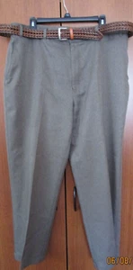 Levi Strauss Action Slacks Pants Sz 40 / 30 Cotton Poly w Belt Waist 40 In 29.5 - Picture 1 of 6