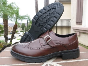 Scarpe uomo europee eleganti/casual marrone stile AO2891 - Foto 1 di 11