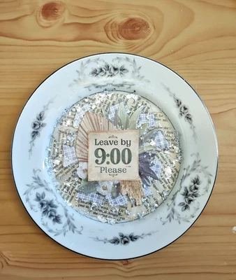 Пожалуйста, оставьте до 9:00 - винтажная тарелка с декупажем, единственная в своем роде - Изображение 1 из 4