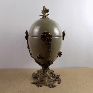 Maitland Smith Celadon Crackle Porcelain Egg Urn Ormolu Mounted 15" Tall VGC - Picture 1 of 9
