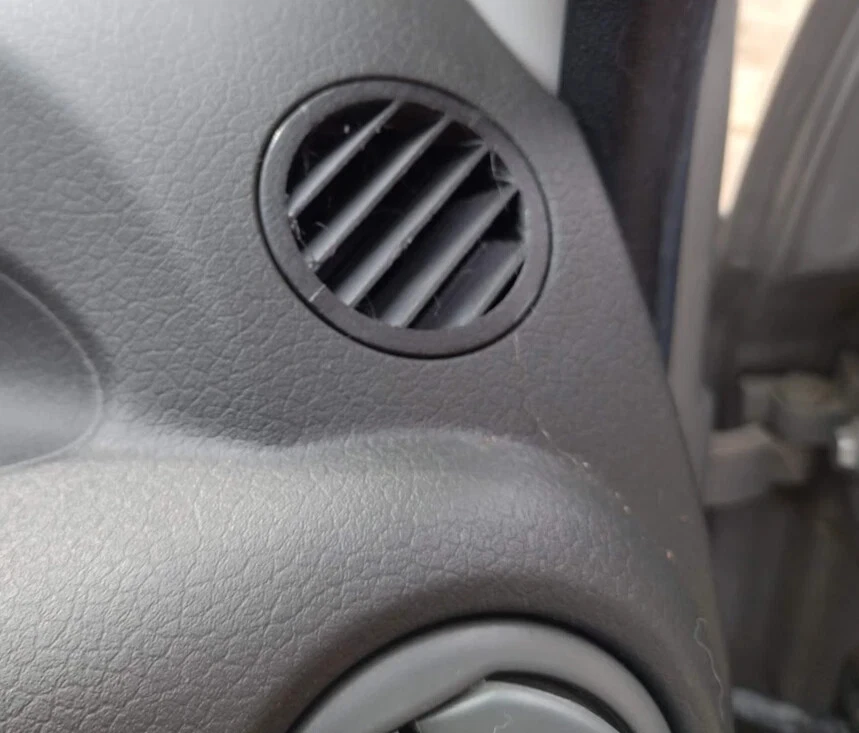 2 BOCCHETTE LATERALE DIFFUSORE ARIA ABITACOLO FIAT PANDA 2 SERIE DAL 03 AL 2012 - Immagine 1 di 1