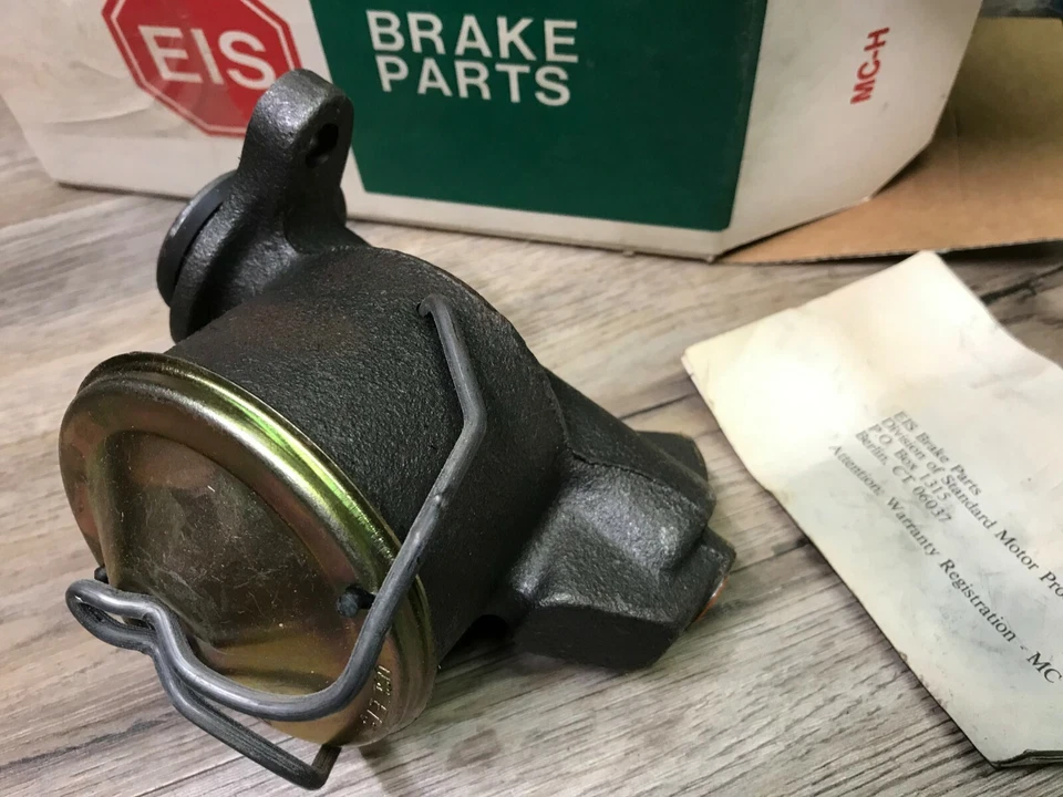 63 64 Ford Lincoln Continental 1962 nuevo "piezas de freno de hielo" cilindro de freno maestro Foto 1 de 4