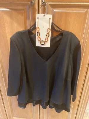 DONNA RICCO BLCK V NECK POLY OVR SATIN LOOK TOP W LEOPARD 珠宝免费 20W 全新无标签 — 第 1/4 张图片