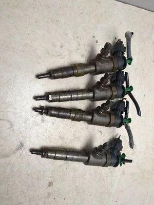 Citroen C4 Cactus 2015 Diesel fuel injectors set 0445110340 VAQ5434 - Image 1 of 3