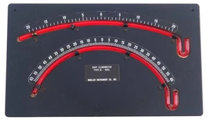 LARGE MOELLER INSTRUMENT CO. SHIPS SUBMARINE TWIN TUBE CLINOMETER LEVEL - Picture 1 of 5