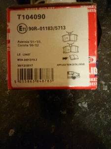 NEW SOLID AUTO Rear Brake Pads T104090 Toyota Avensis 01-03 Corolla 99-02 - Bild 1 von 4