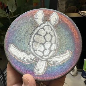 J Diller Raku Art Pottery  Display Plate -  Sea Turtle - Iridescent  - Picture 1 of 7