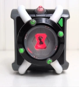 Ben 10 Deluxe Omnitrix Toy Wrist Strap Lights & Sounds Playmates 2017 *See Video - Picture 1 of 11