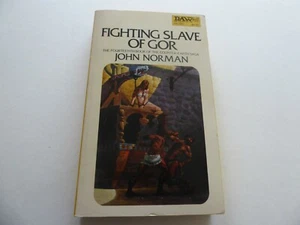 FIGHTING SLAVE OF GOR 1980 JOHN NORMAN 14TH BOOK OF THE CABOT SAGA NEAR MINT - Picture 1 of 2