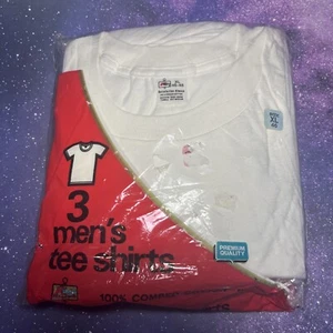 Vintage Kmart weiße T-Shirts 3er Pack Herren XL 46-48 X-Large gekämmte Baumwolle Tee neu aus altem Lagerbestand - Bild 1 von 2