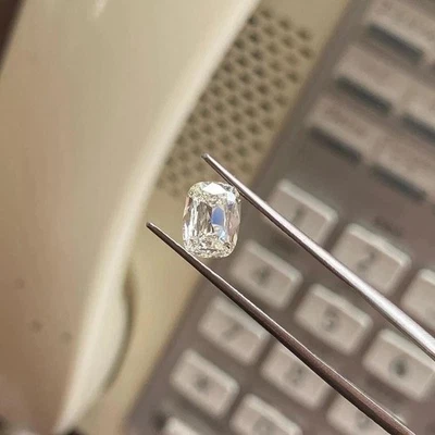 VVS1 cushion Cut Loose  Diamond 8x10MM  D Grade Gemstone 1 +free gift G735 - Image 1 of 4
