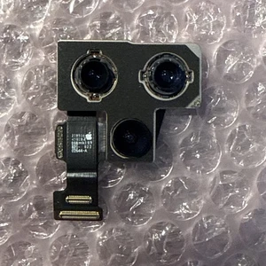 iPhone 12 Pro - sostituzione fotocamera posteriore OEM Apple - Foto 1 di 3