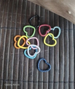 Lot de 10 anneaux jonctions multicolore en forme de cœur (A54) - Picture 1 of 1