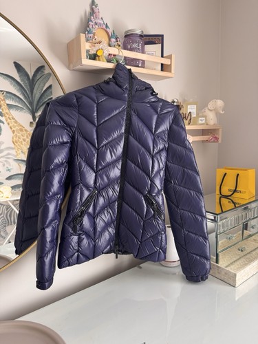 Piumino Moncler blu con cappuccio