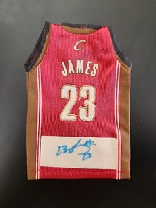 2007-08 Upper Deck LeBron James Mini Jersey Autograph Signed Auto Cavaliers  - Picture 1 of 10