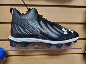 under armour wide cleats