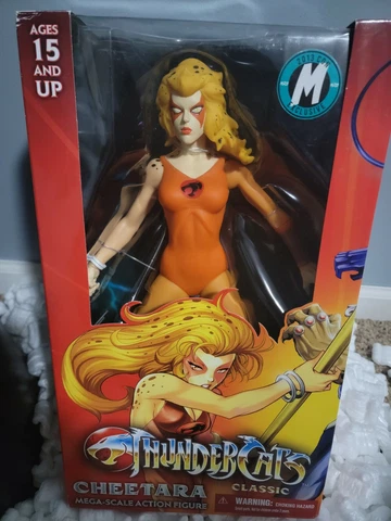 * MEZCO THUNDERCATS CLASSIC CHEETARAFIGURE 2013 with Snarf Ultra Rare!!Unopened Cover
